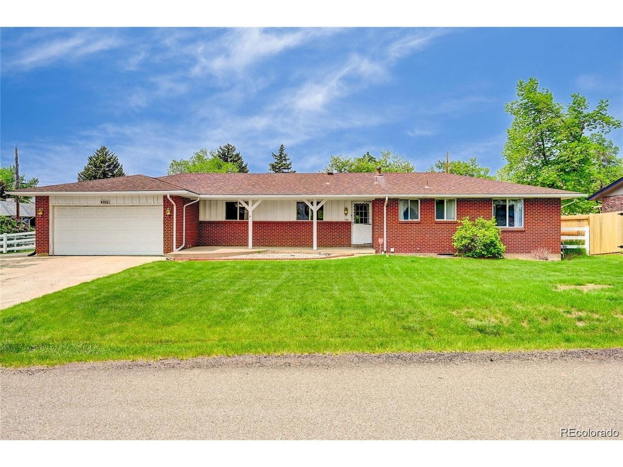 8711 Ammons St, Littleton, CO 80128