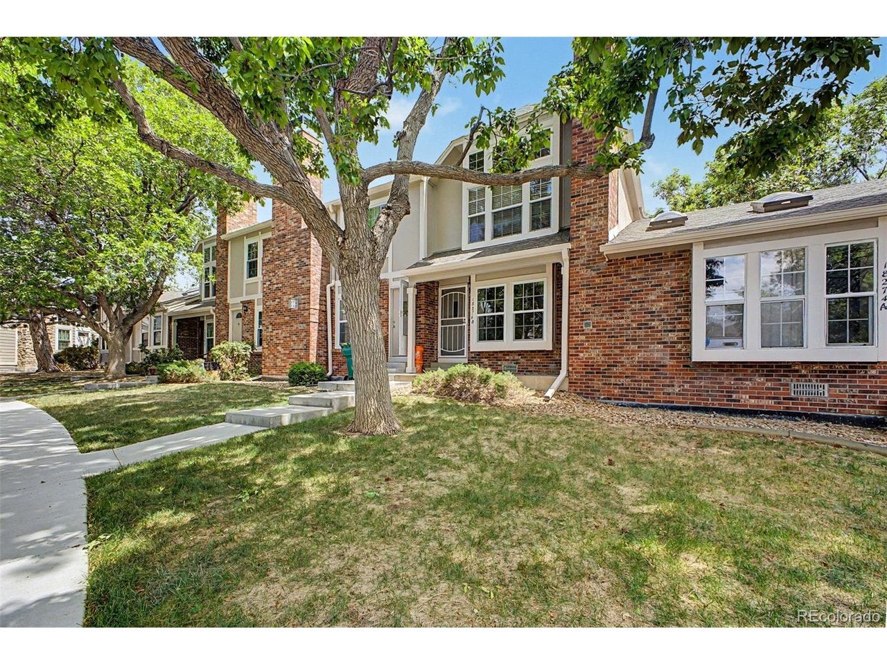 18274 E Arizona Ave #B, Aurora, CO 80017 photo