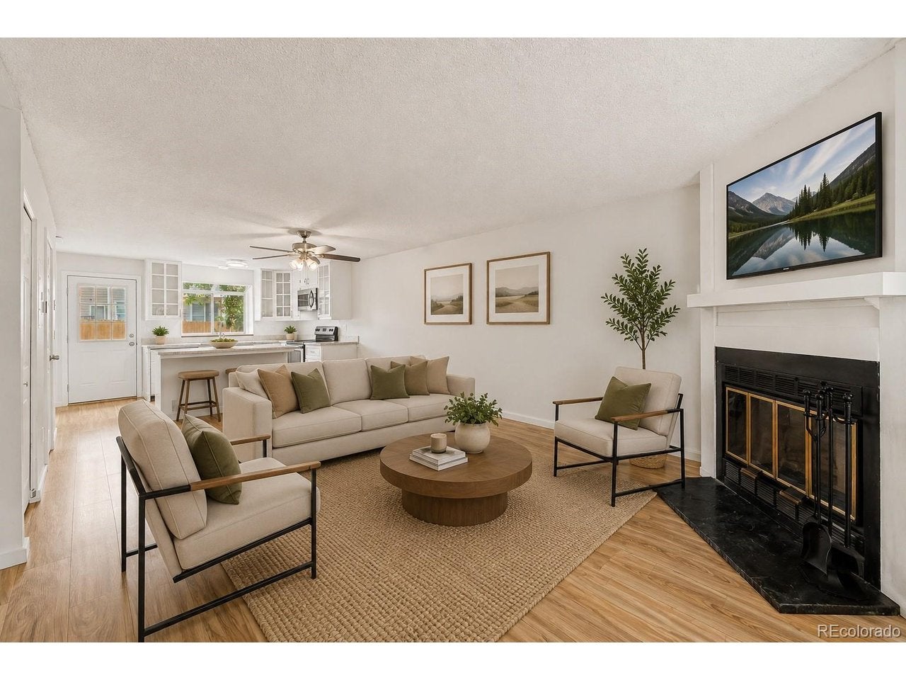 18274 E Arizona Ave #B, Aurora, CO 80017 photo