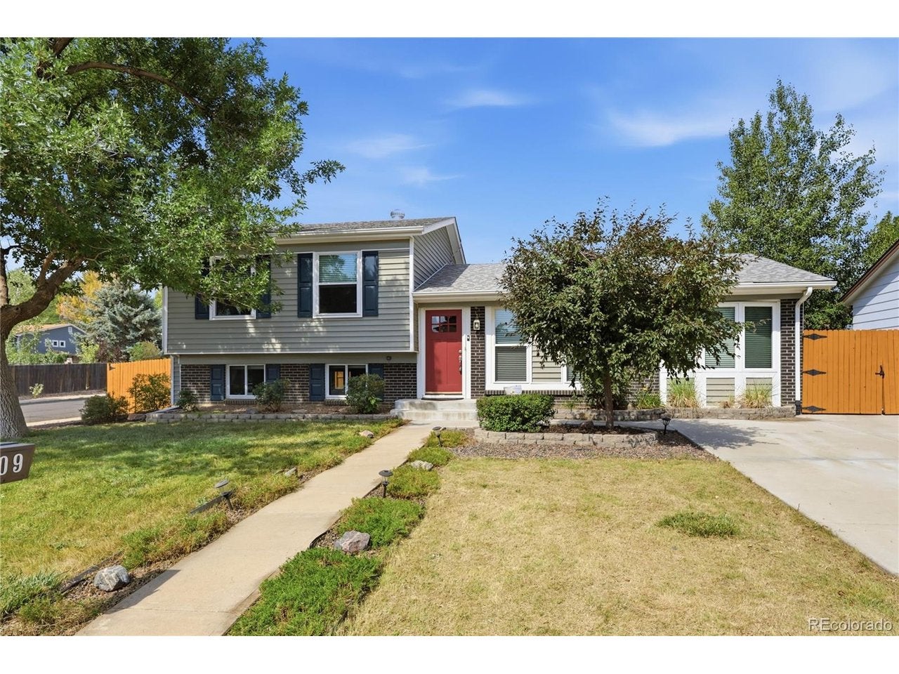 1809 Cottonwood St, Broomfield, CO 80020