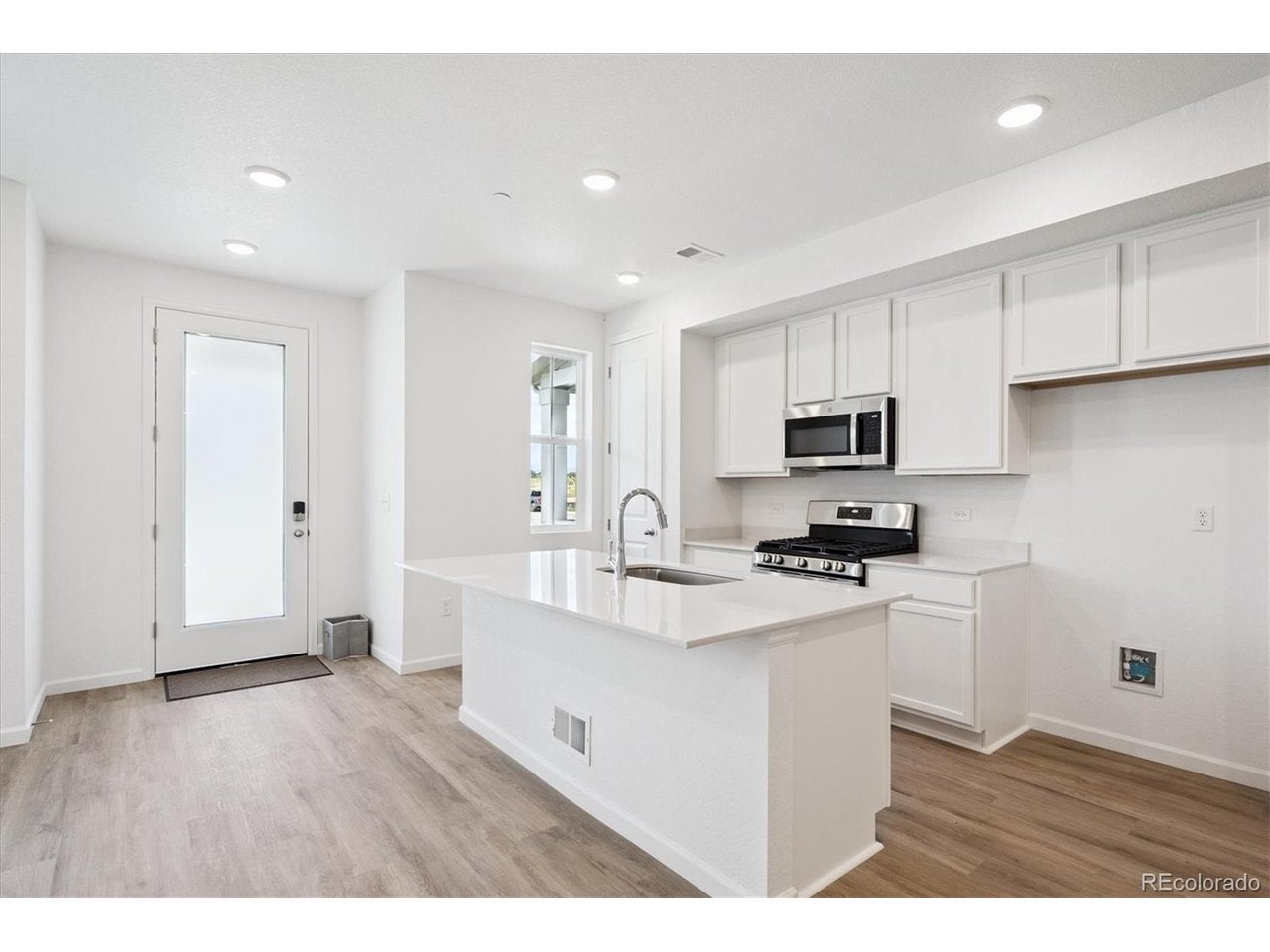 1336 Penner Dr, Erie, CO 80026 photo