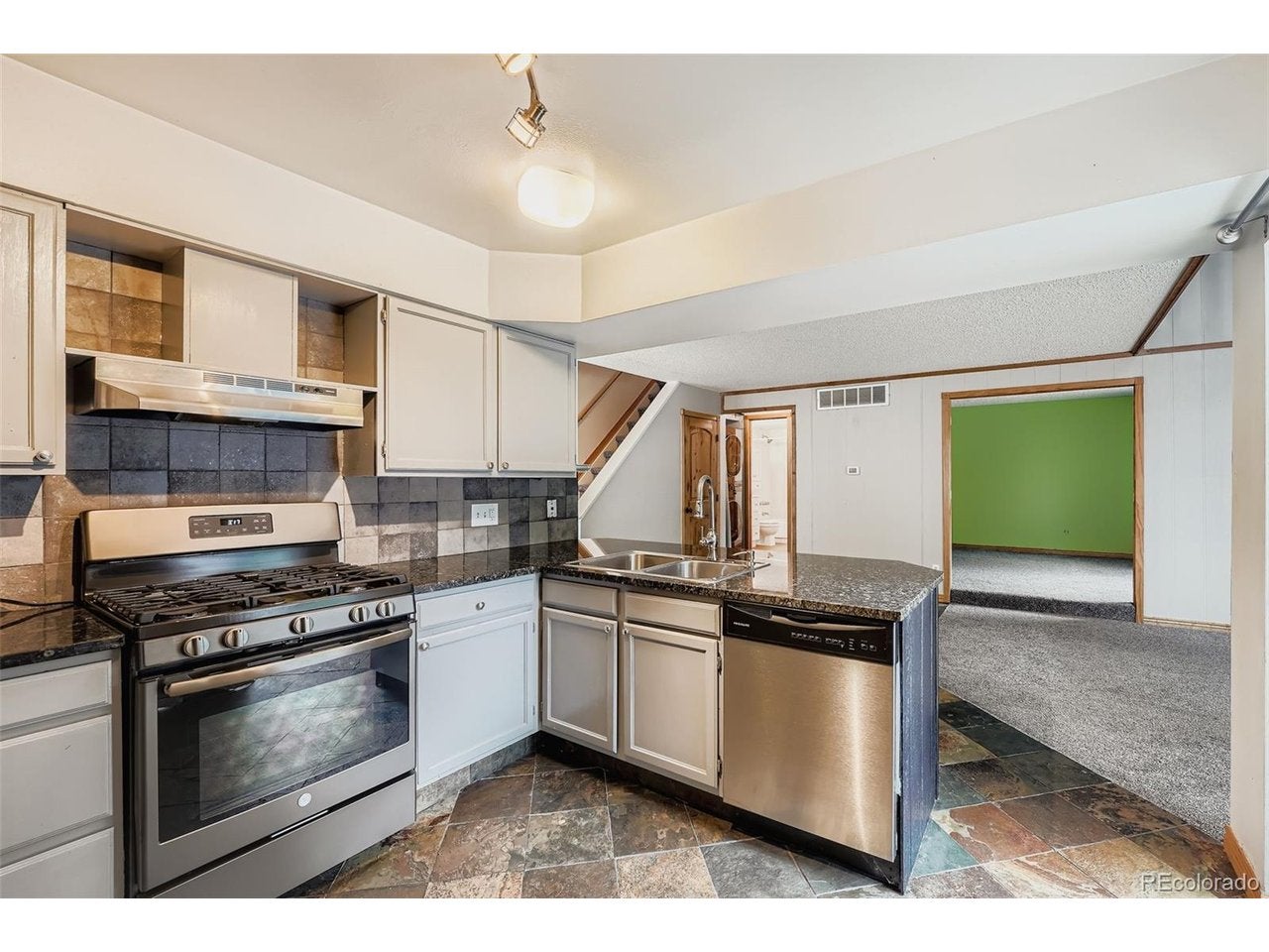 2469 S Xanadu Way, Aurora, CO 80014 photo