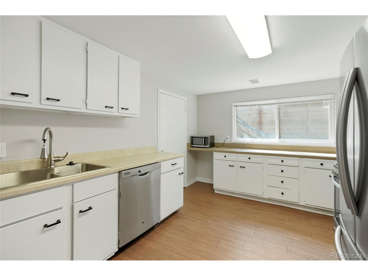 1570 Tamarac St, Denver, CO 80220 photo