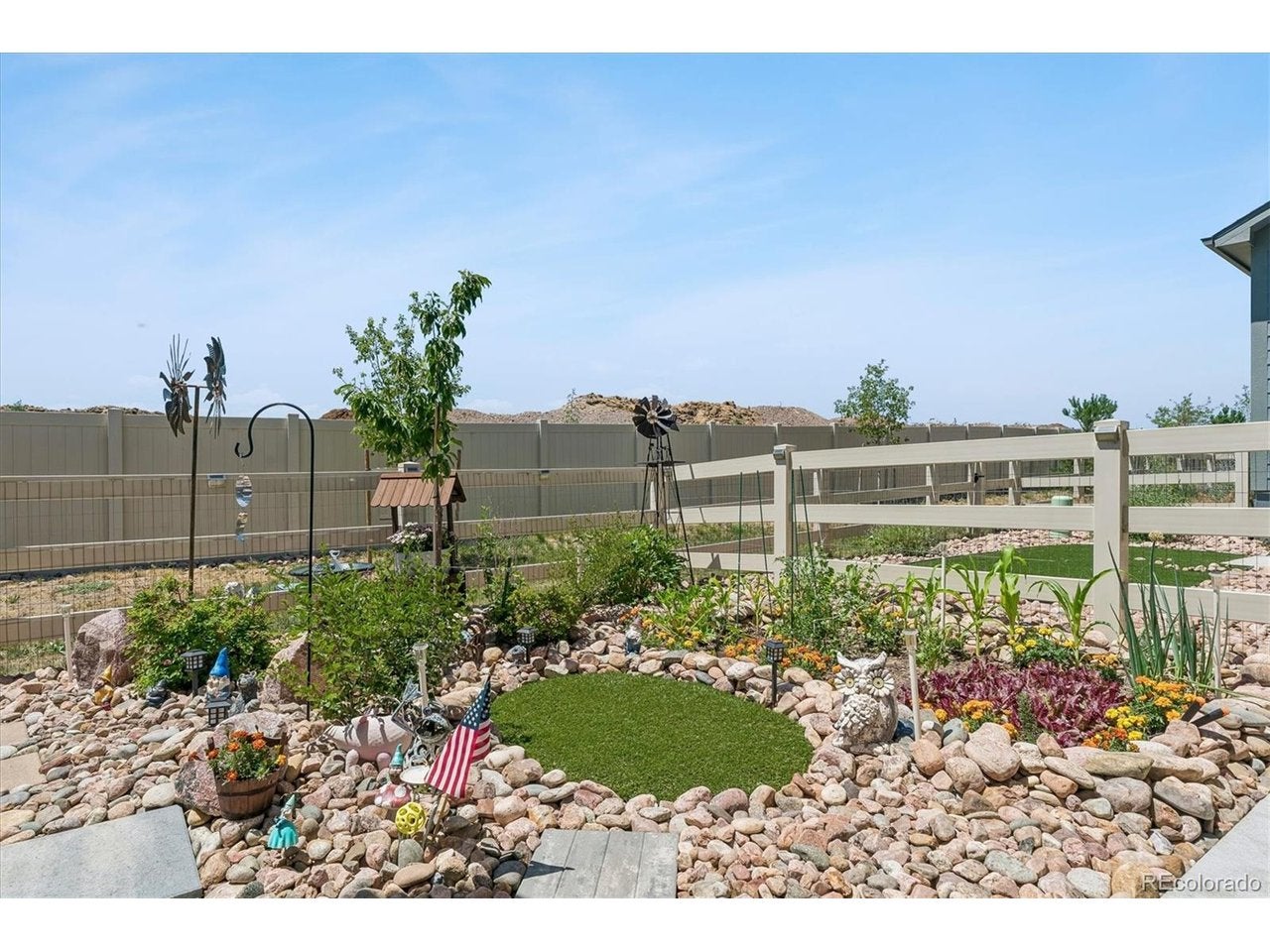 8282 Grey Bark Way, Colorado Springs, CO 80908 photo
