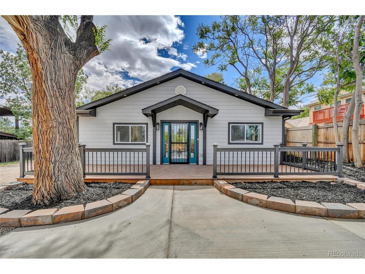 2860 Dartmouth Ave, Denver, CO 80236