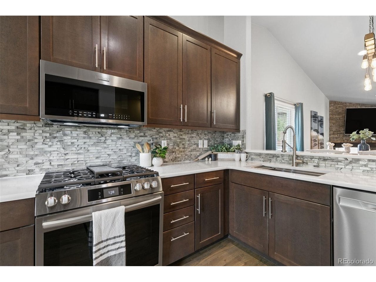 6840 Mustang Rim Dr, Colorado Springs, CO 80923 photo