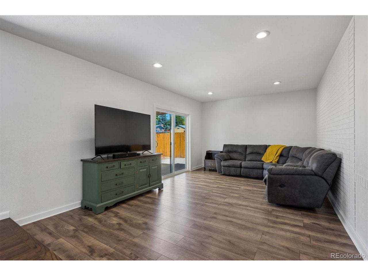6017 Vivian Ct, Arvada, CO 80004 photo