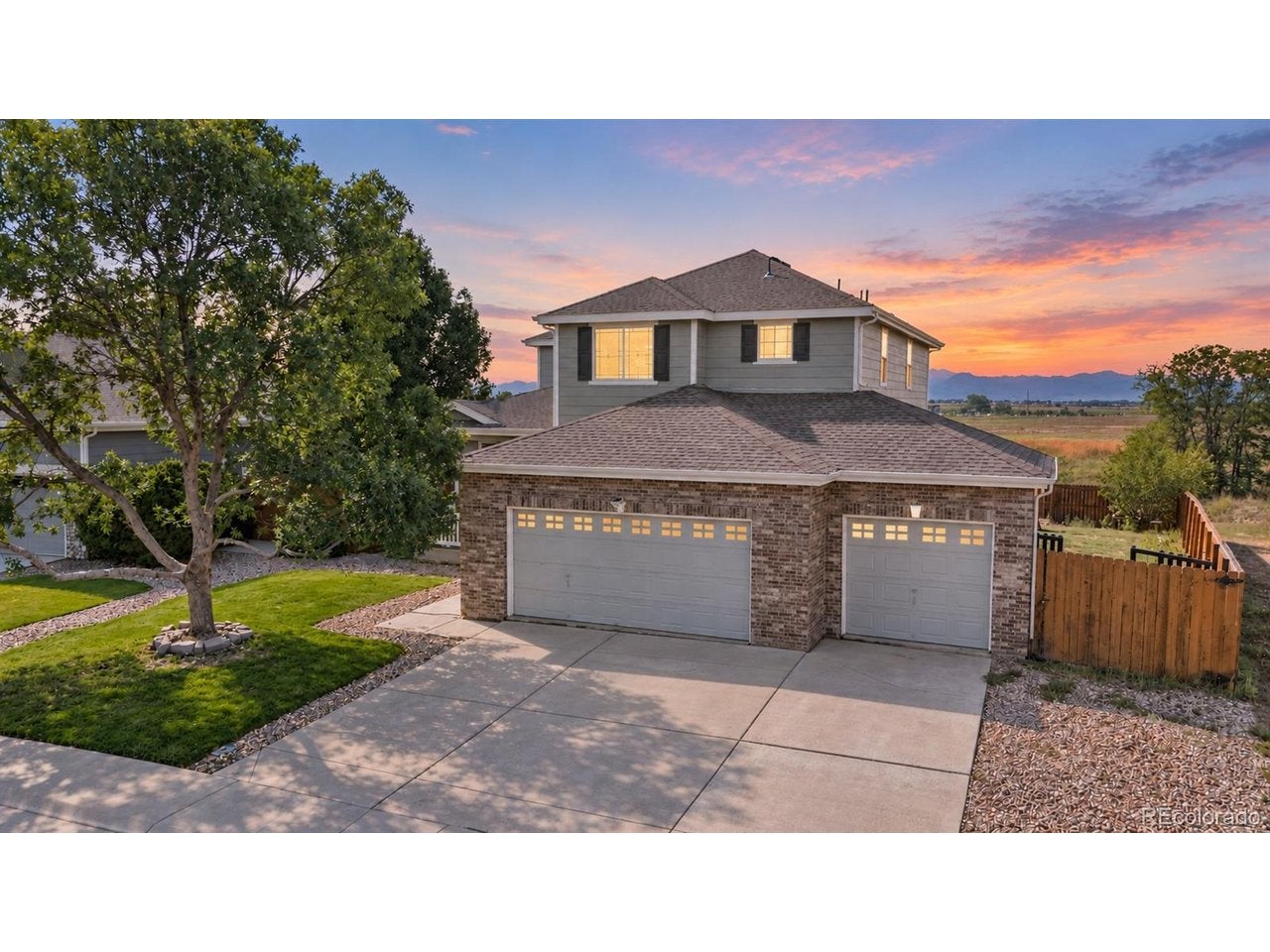 325 Stonehaven Street Cir, Dacono, CO 80514