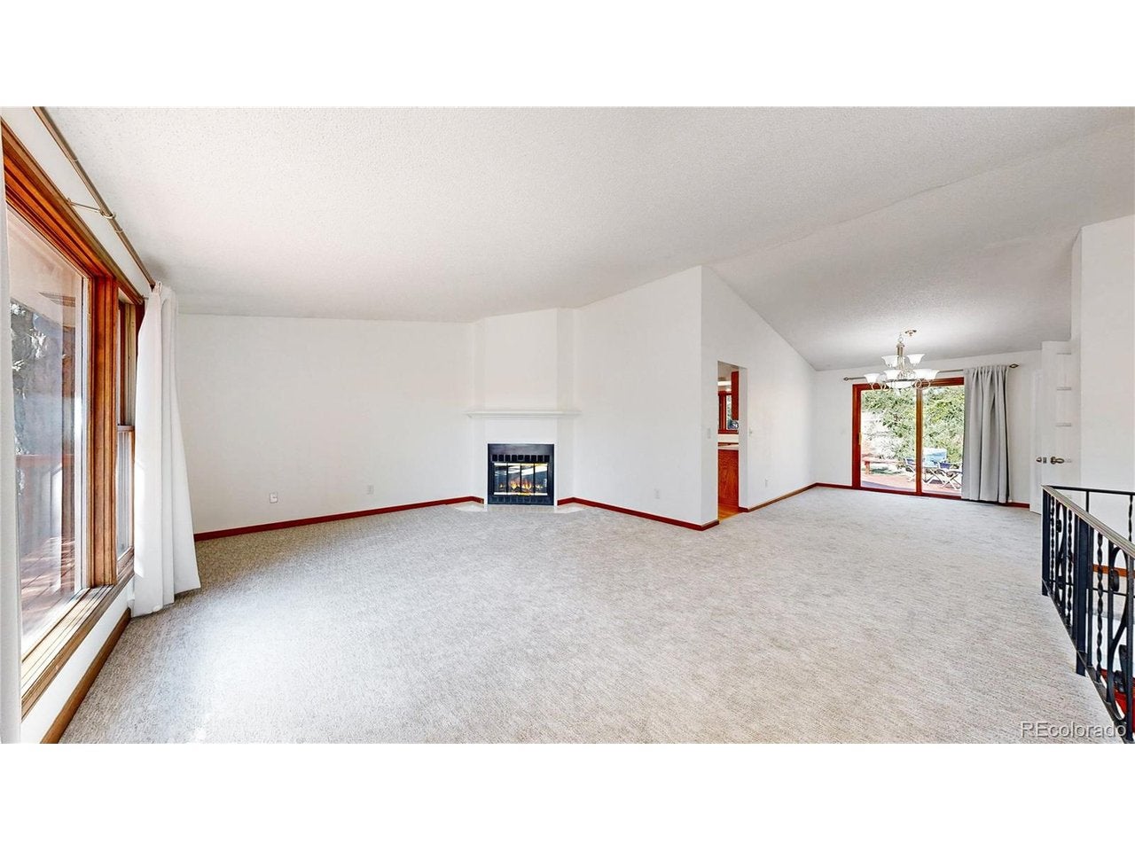 10453 W Arkansas Dr, Lakewood, CO 80232 photo
