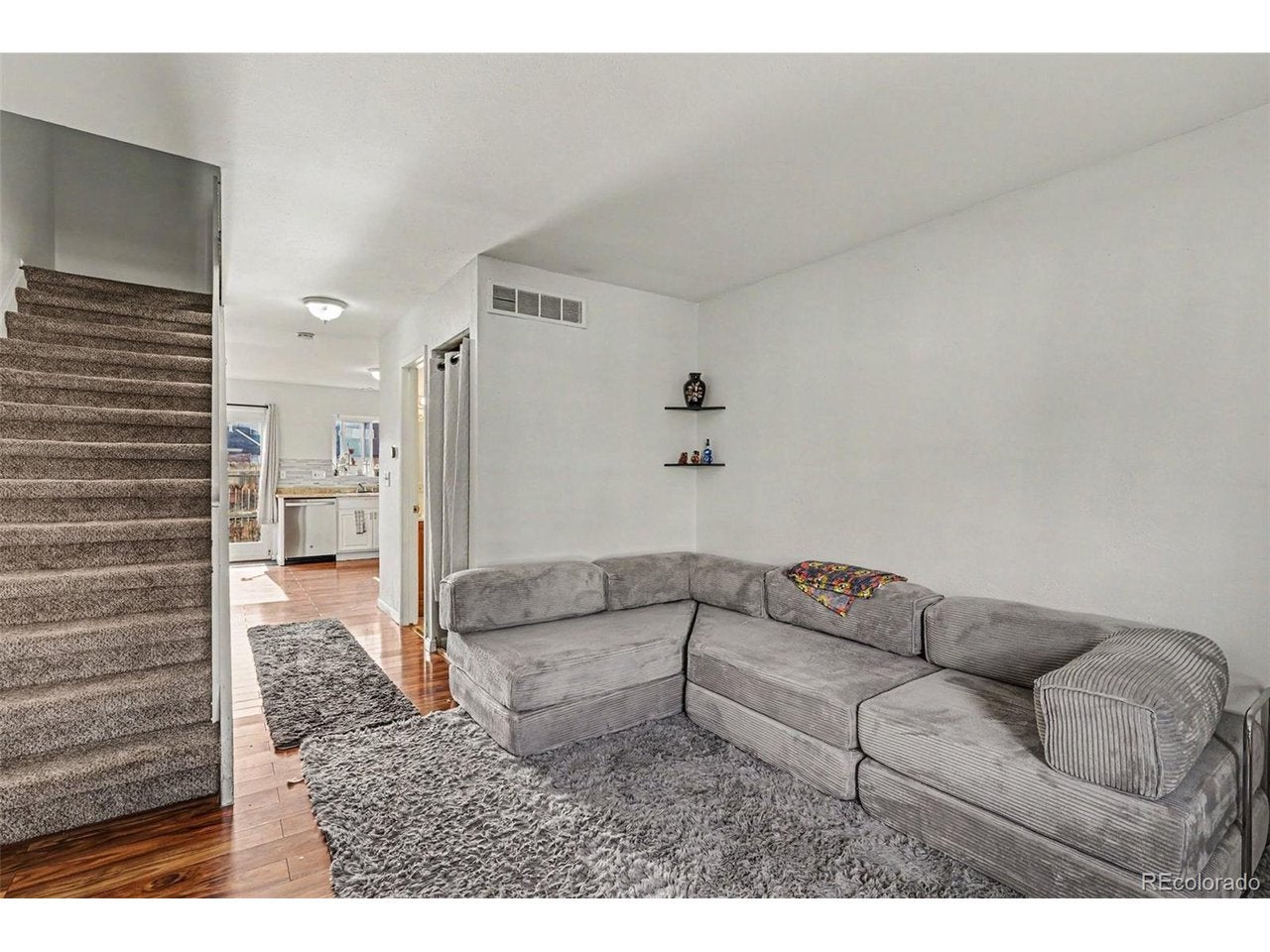 15743 E 13 Pl, Aurora, CO 80011 photo