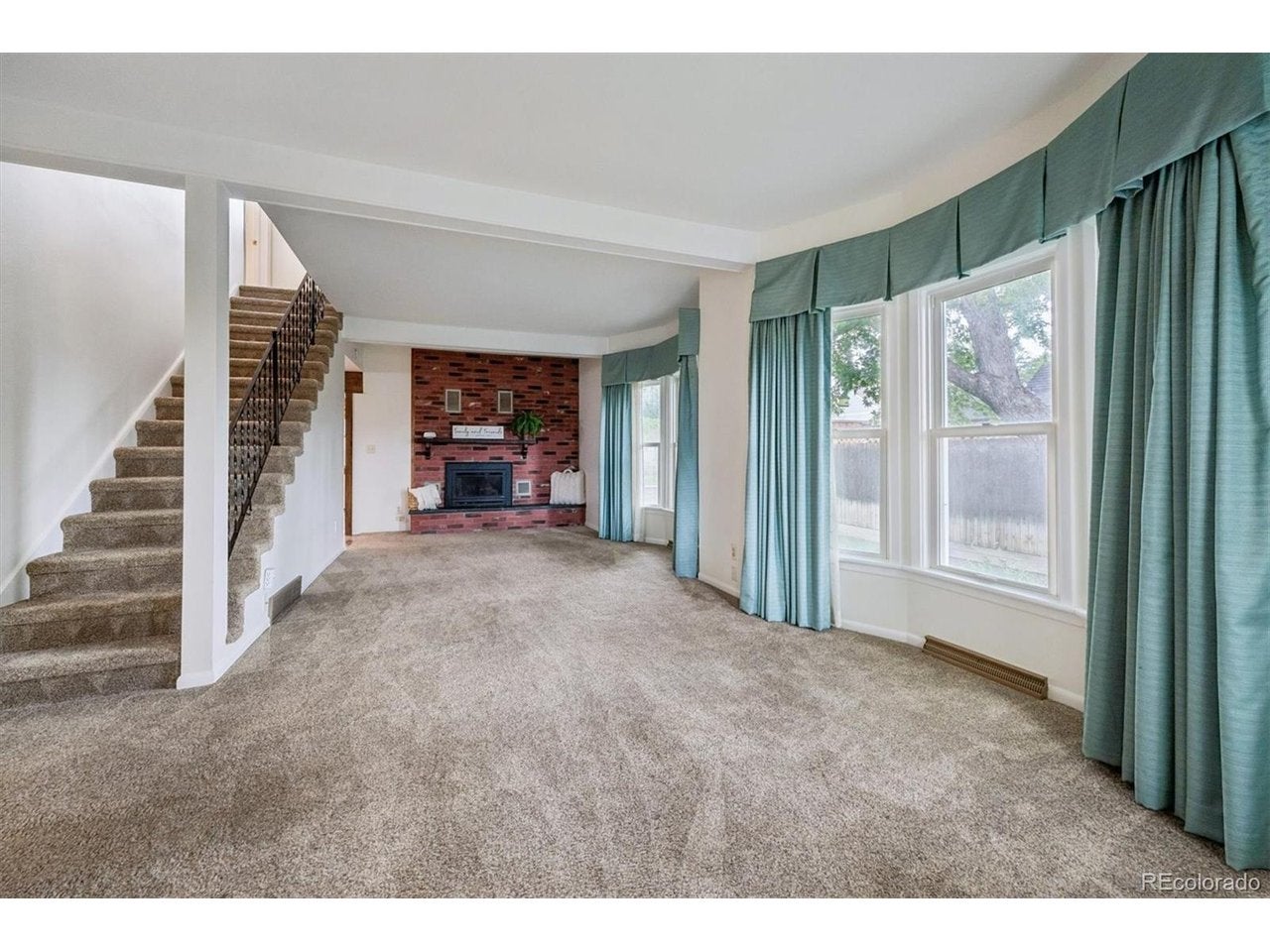 614 Front St, Castle Rock, CO 80104 photo