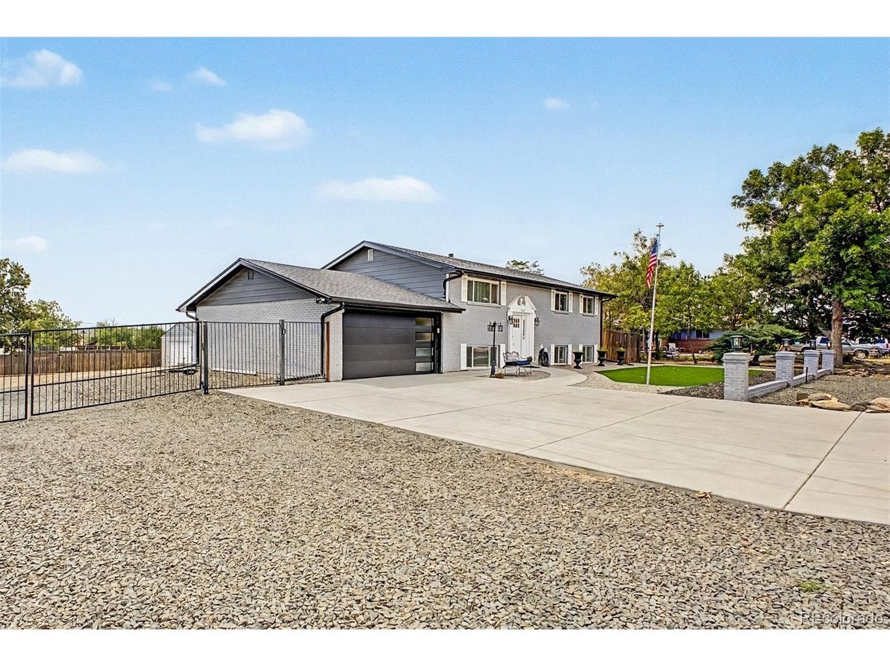 16065 Lomand Cir, Brighton, CO 80602 photo