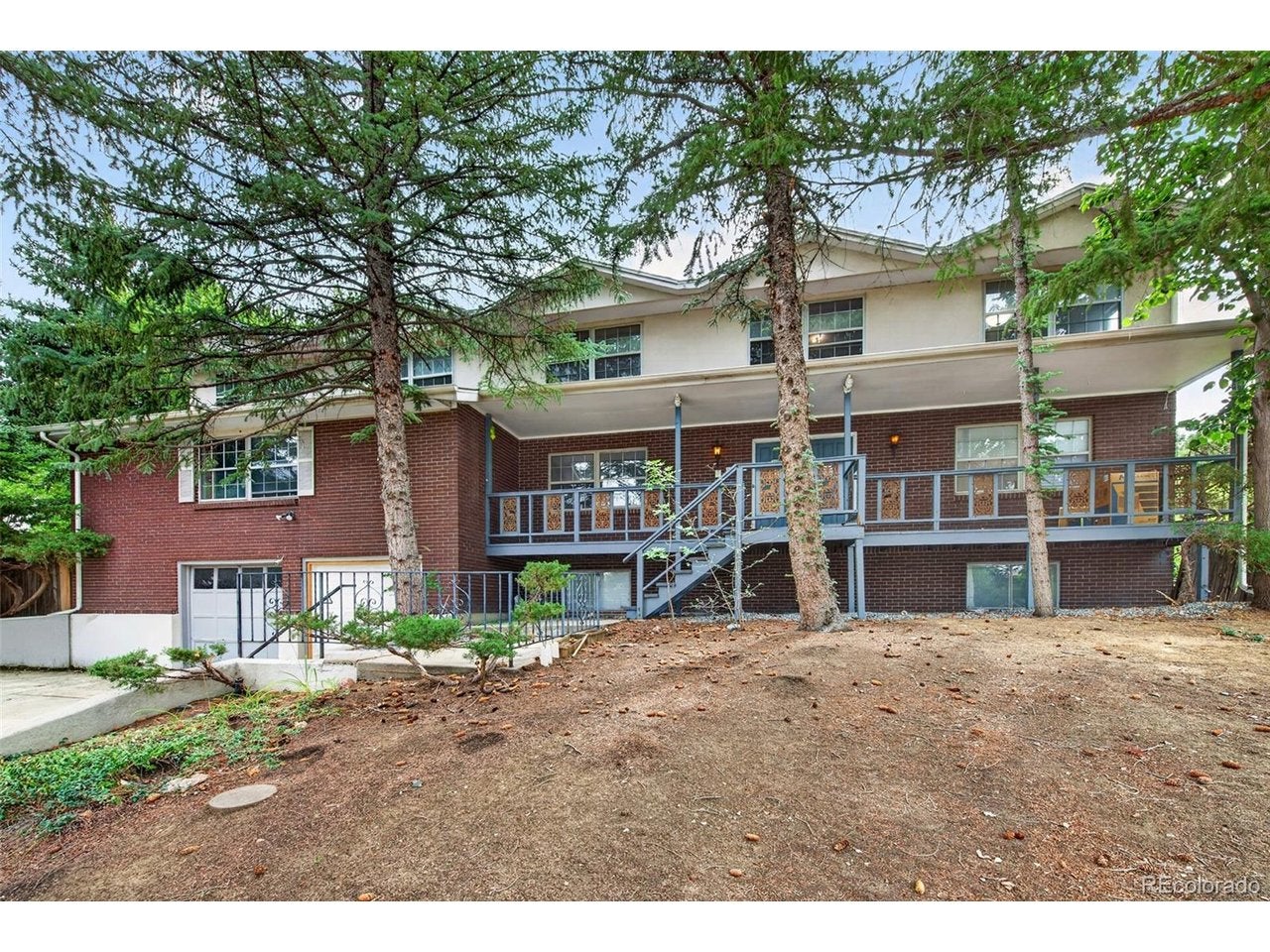 6048 Locust Cir, Centennial, CO 80111