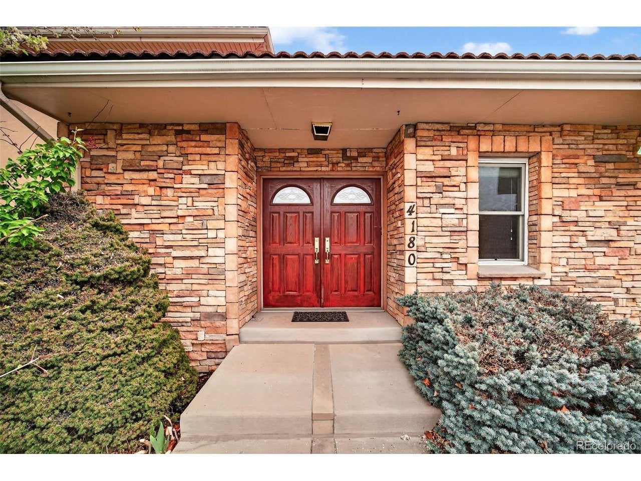 4180 Monaco Pkwy, Denver, CO 80237