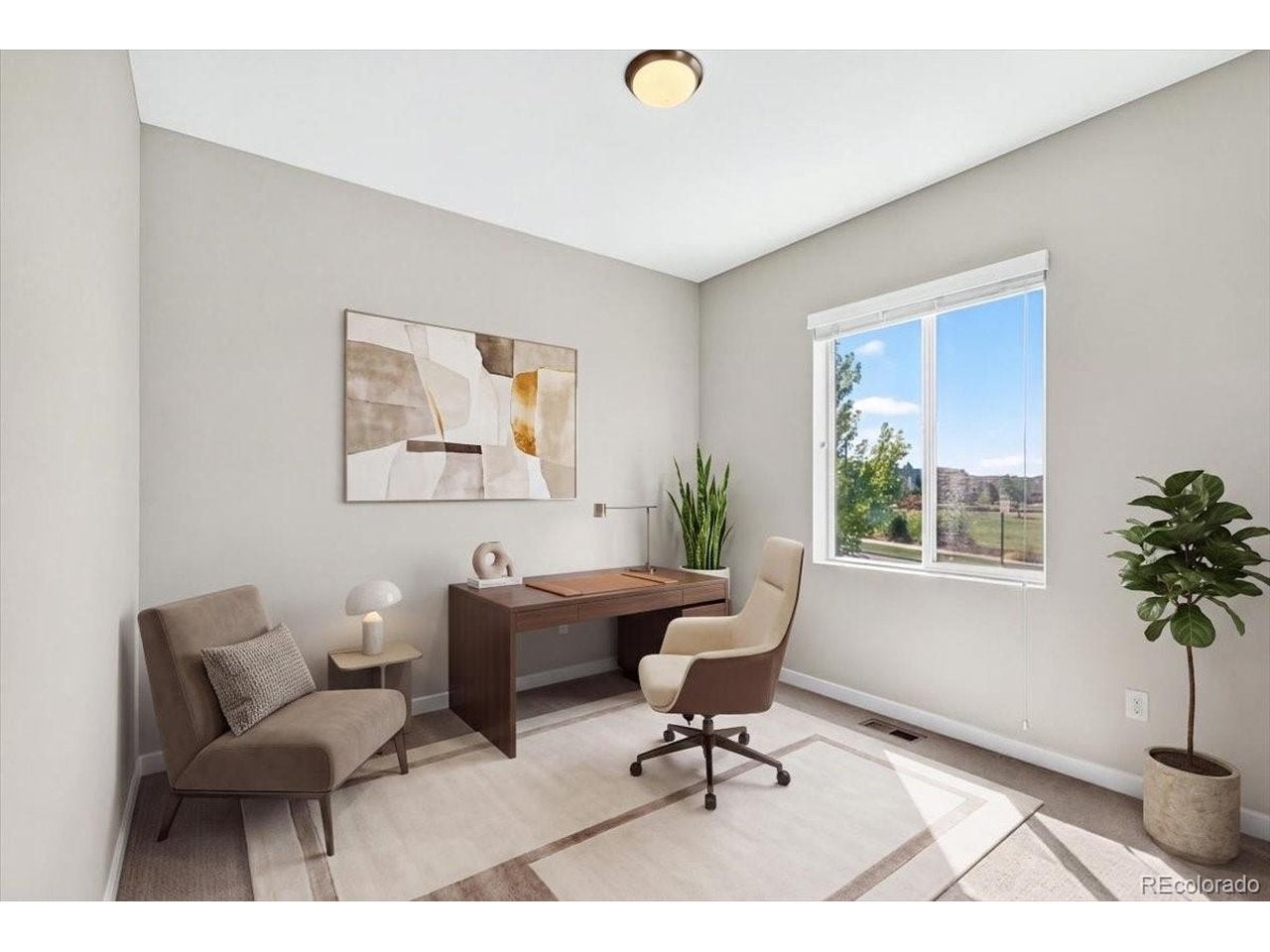 10249 Southlawn Cir, Commerce City, CO 80022 photo