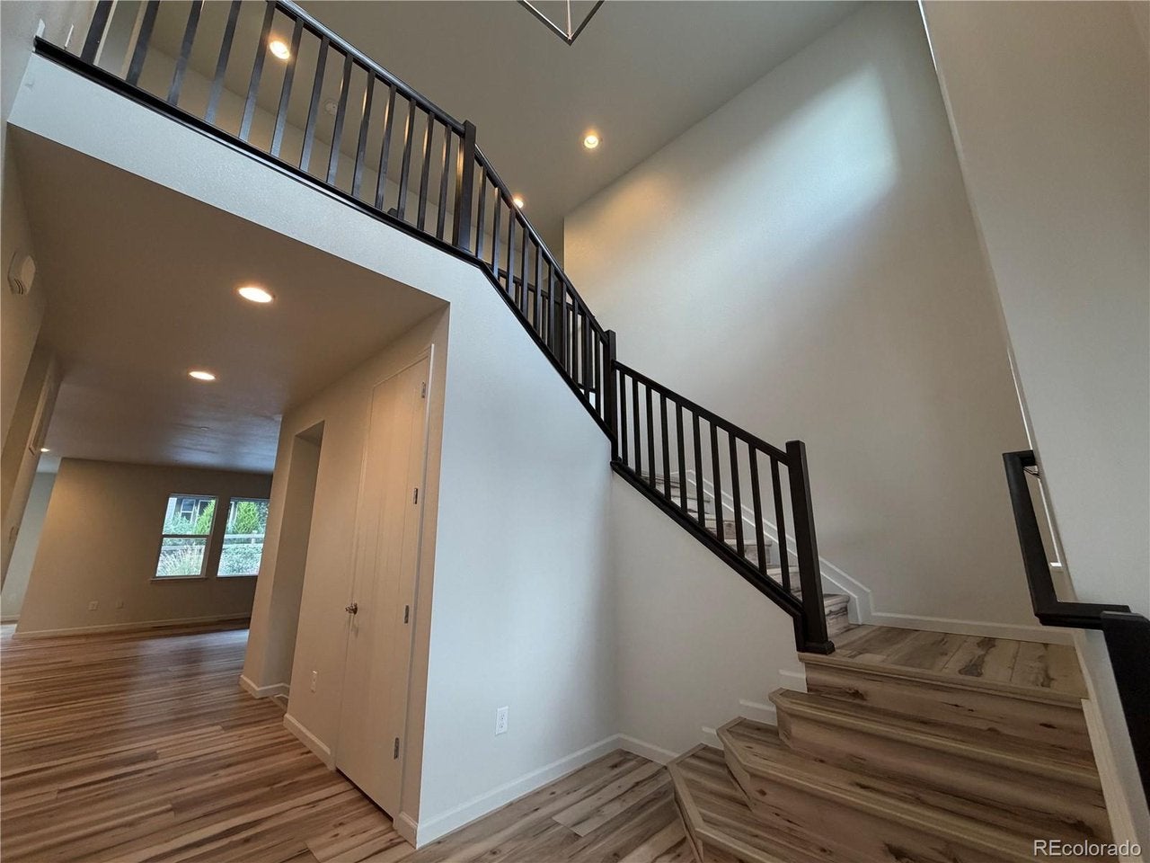 18402 W 93 Pl, Arvada, CO 80007 photo