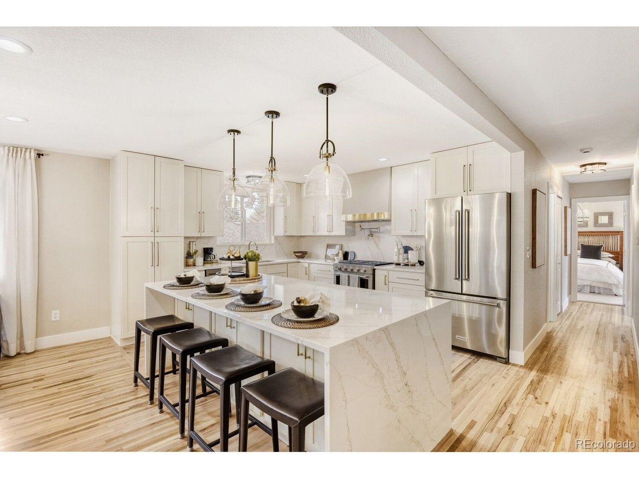 3111 S Holly Pl, Denver, CO 80222 photo