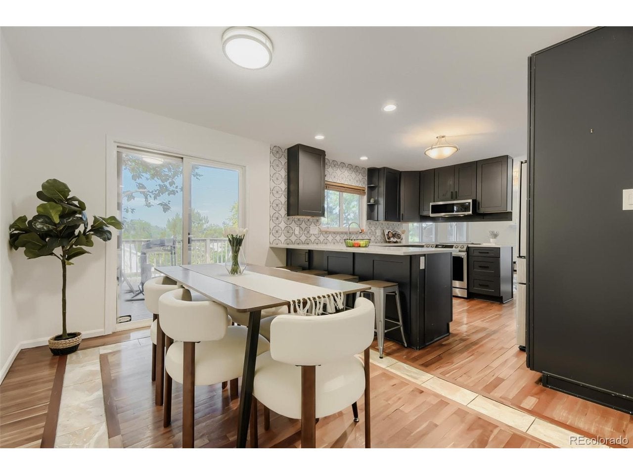 3077 S Rosemary St, Denver, CO 80231 photo