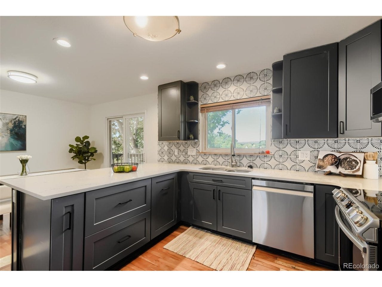 3077 S Rosemary St, Denver, CO 80231 photo