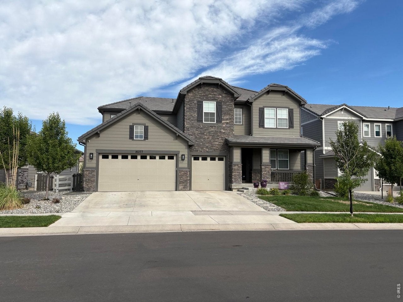 16277 Pikes Peak Dr, Broomfield, CO 80023 photo