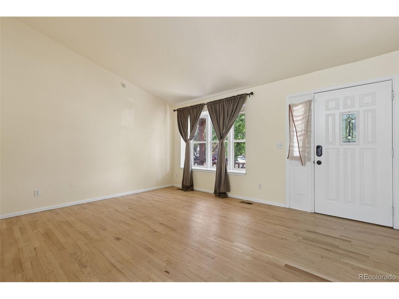 4365 Halstead Cir, Colorado Springs, CO 80916 photo