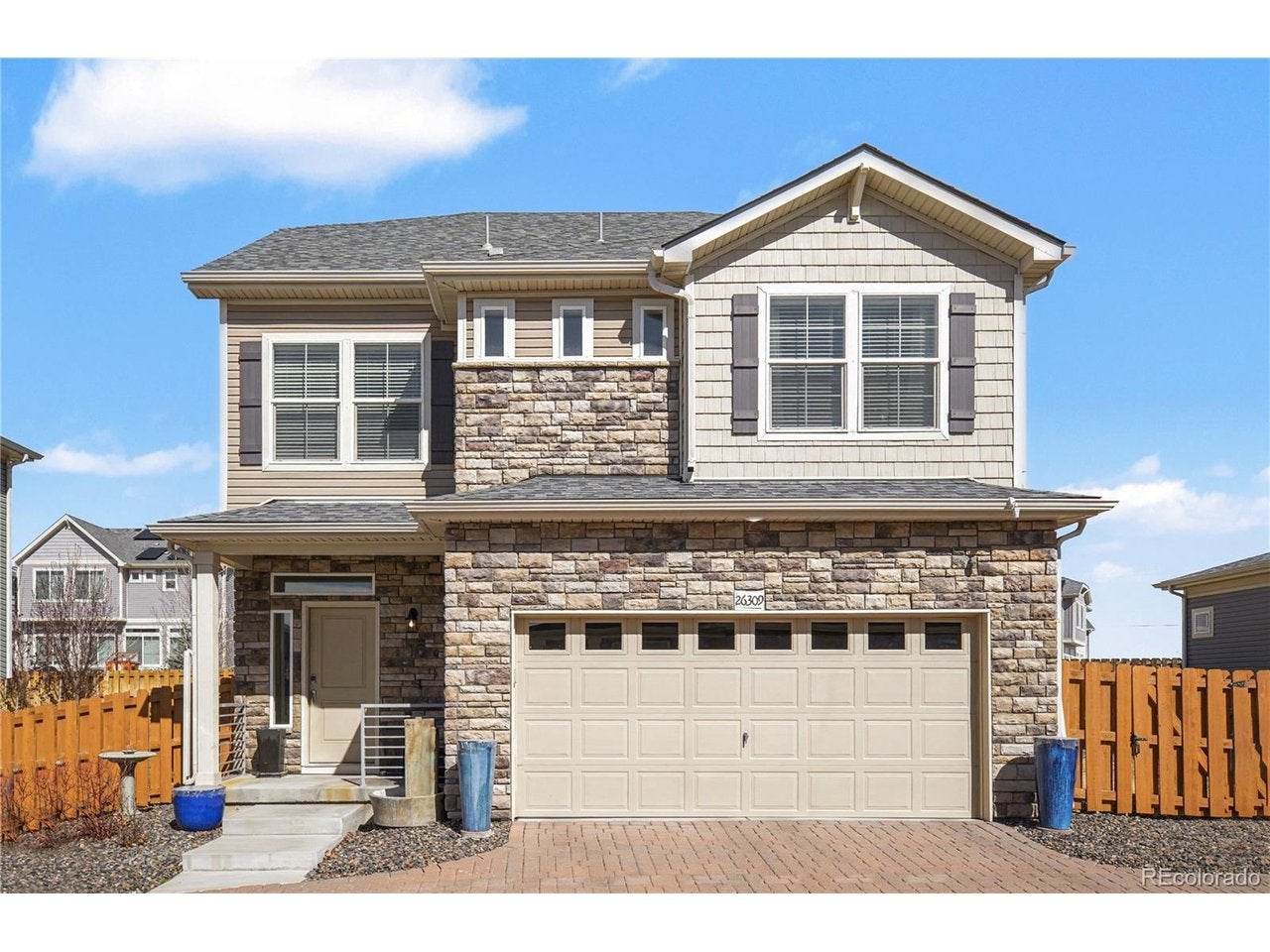 26309 Maple Dr, Aurora, CO 80018