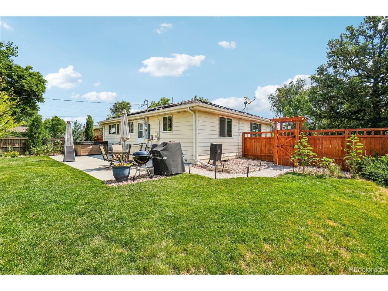 4815 S Logan St, Englewood, CO 80113 photo