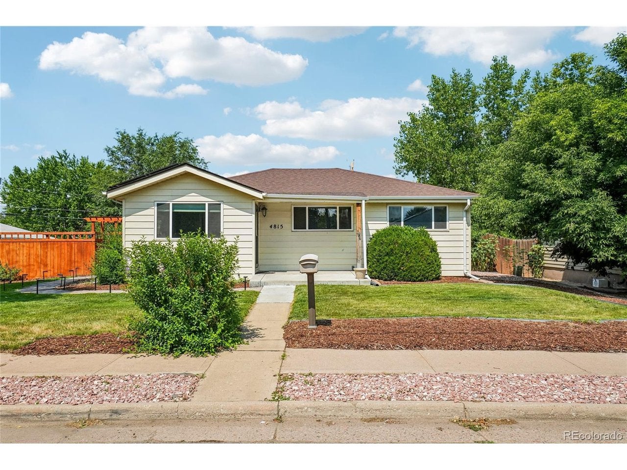 4815 Logan St, Englewood, CO 80113