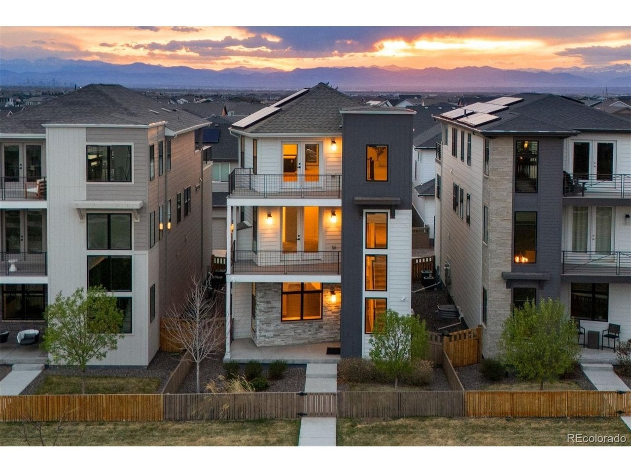 21416 61 Dr, Aurora, CO 80019