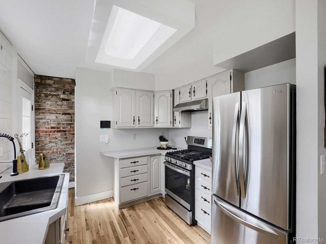 690 S Eliot St, Denver, CO 80219 photo