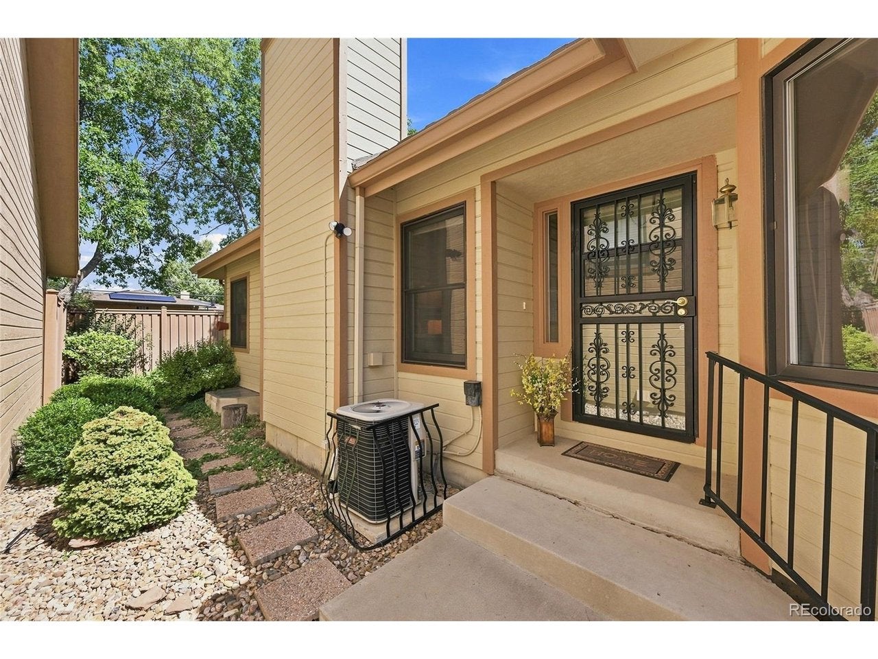 4565 E Mexico Ave #14, Denver, CO 80222 photo