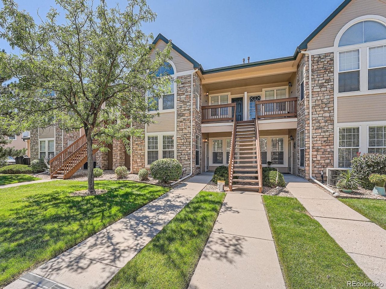 3912 Carson St, Aurora, CO 80014