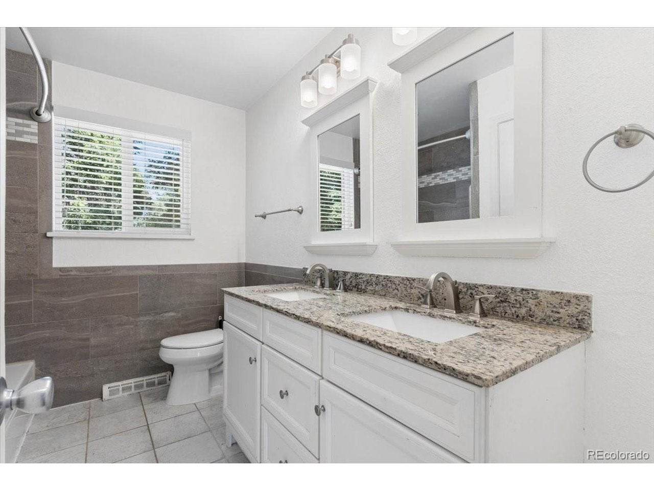 1477 S Brentwood St, Lakewood, CO 80232 photo