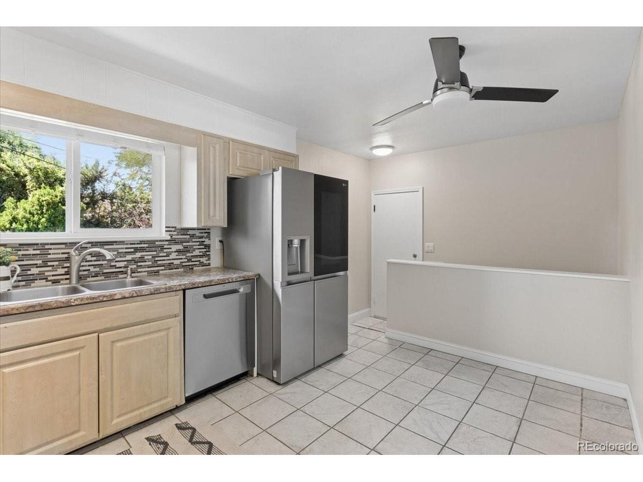 1477 S Brentwood St, Lakewood, CO 80232 photo