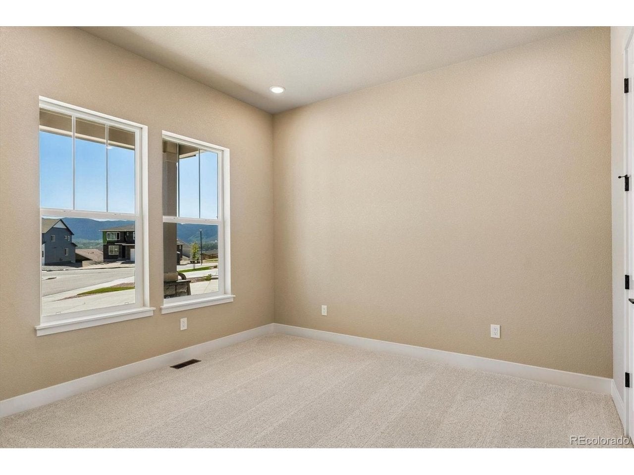 578 Grotto Dr, Monument, CO 80132 photo
