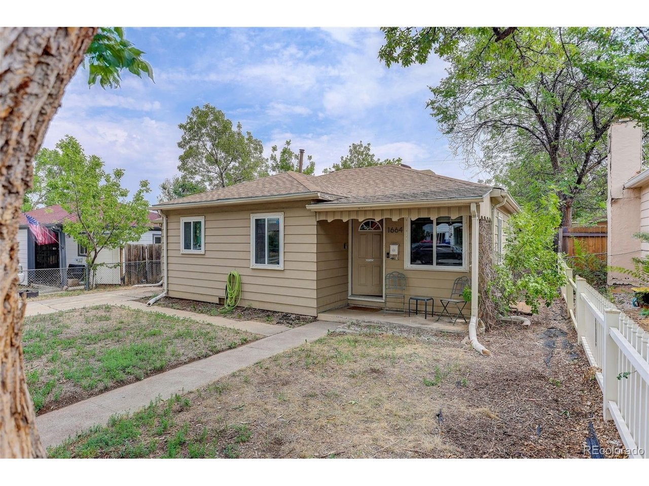1664 Ironton St, Aurora, CO 80010