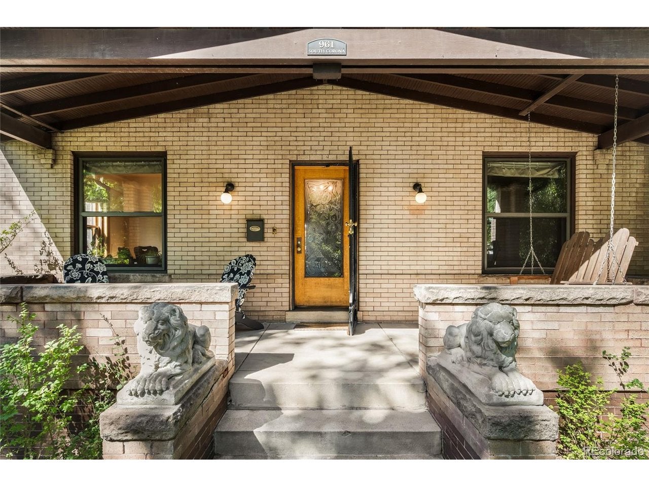 961 S Corona St, Denver, CO 80209 photo