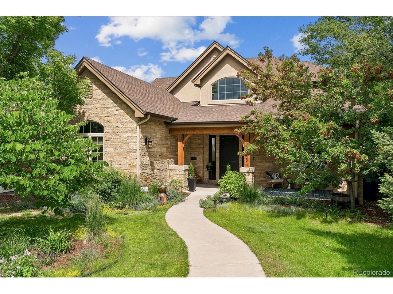 5518 Foresthill St, Littleton, CO 80120