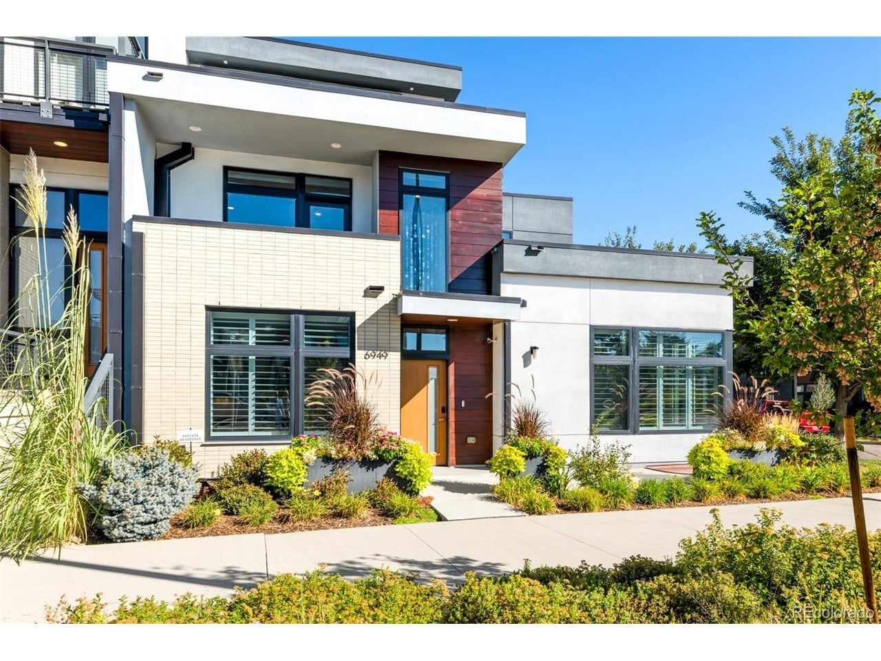 6949 Lowry Blvd, Denver, CO 80230