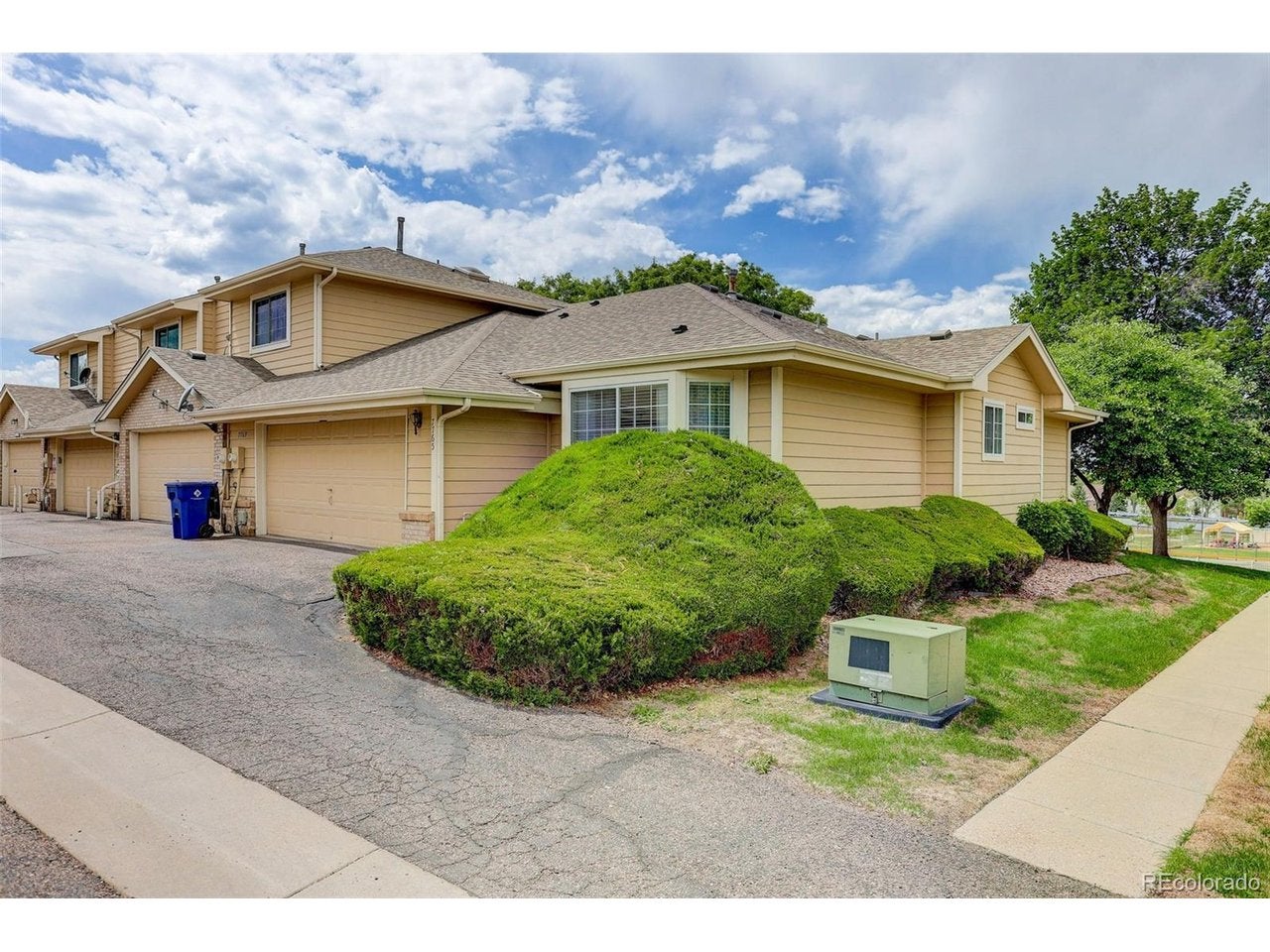 7765 W 90 Dr, Broomfield, CO 80021 photo