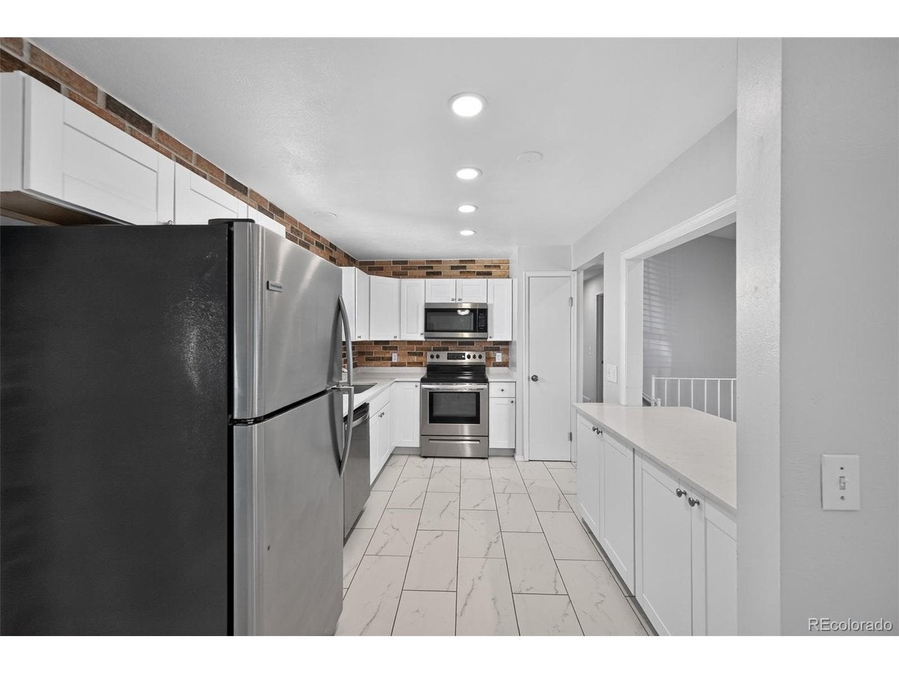 1902 S Truckee St, Aurora, CO 80013 photo