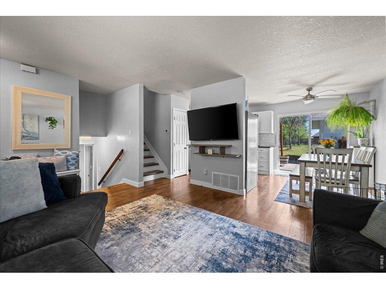 1404 Explorador Calle, Denver, CO 80229 photo