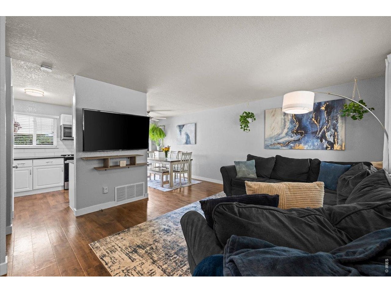 1404 Explorador Calle, Denver, CO 80229 photo