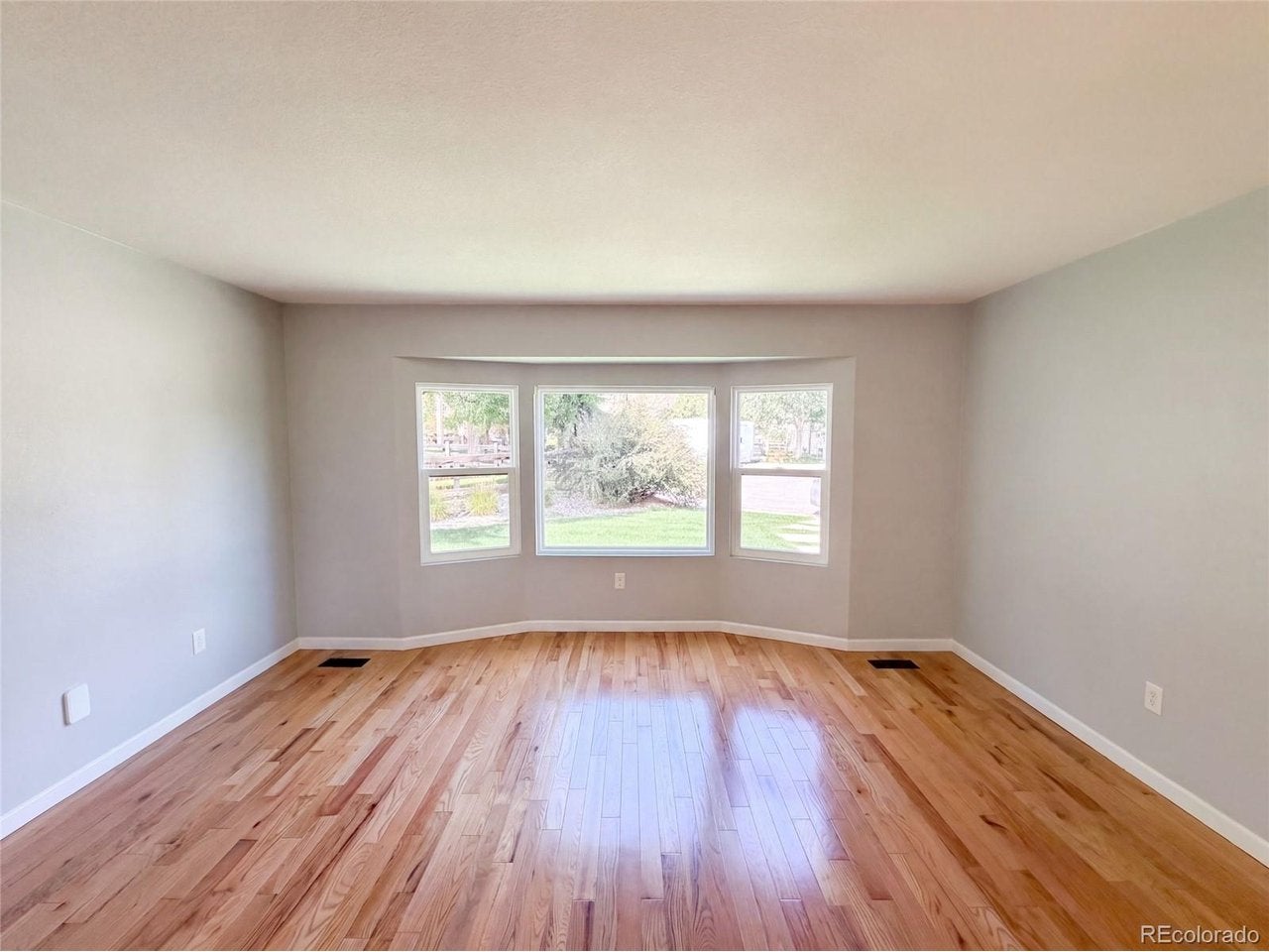 10708 W Chautauga Mountain, Littleton, CO 80127 photo
