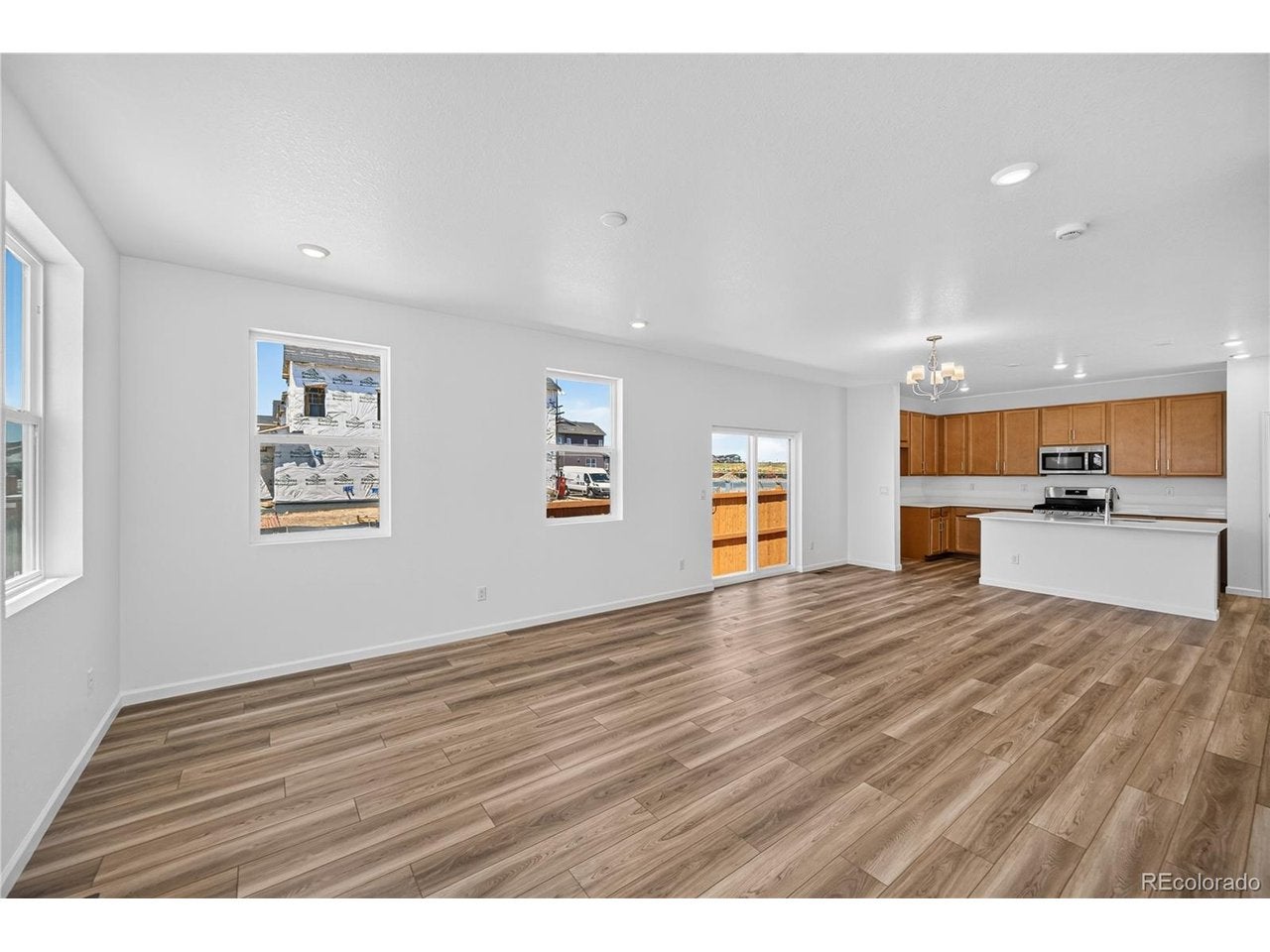 342 N Bersshine Ct, Watkins, CO 80137 photo