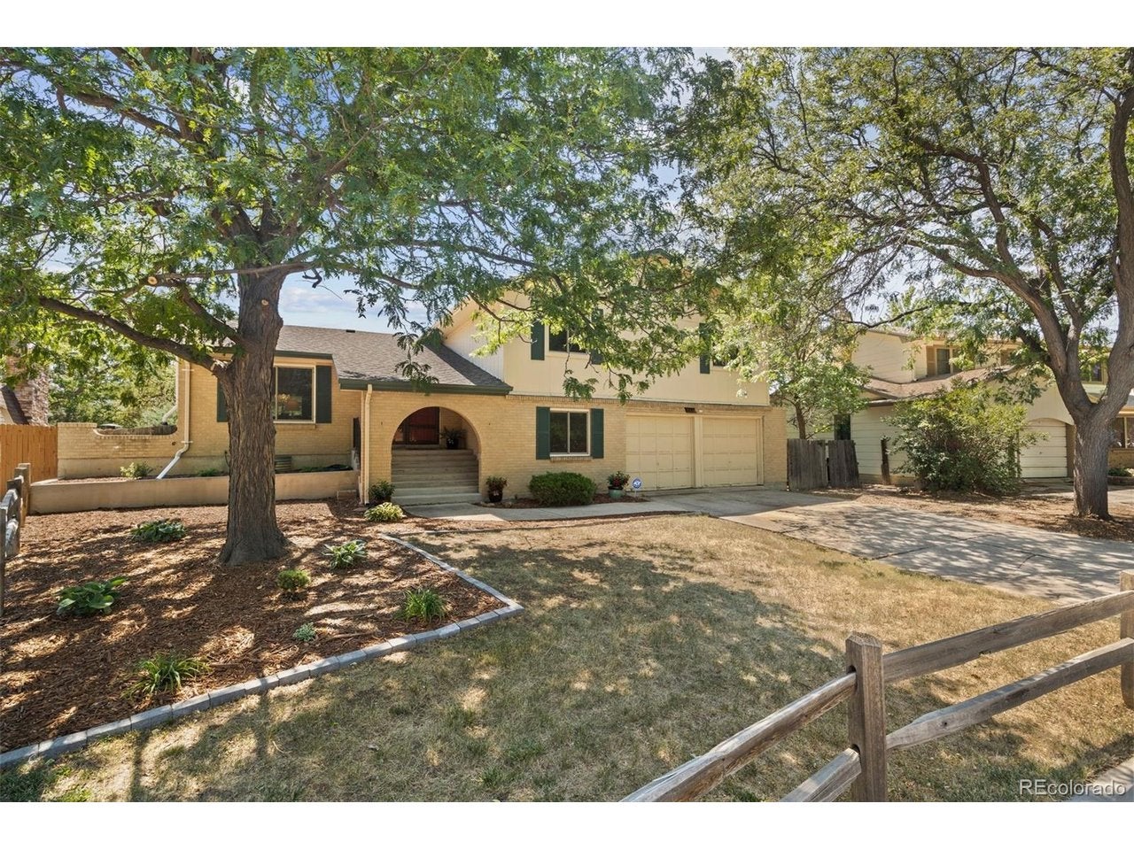 8412 Newland Dr, Arvada, CO 80003 photo