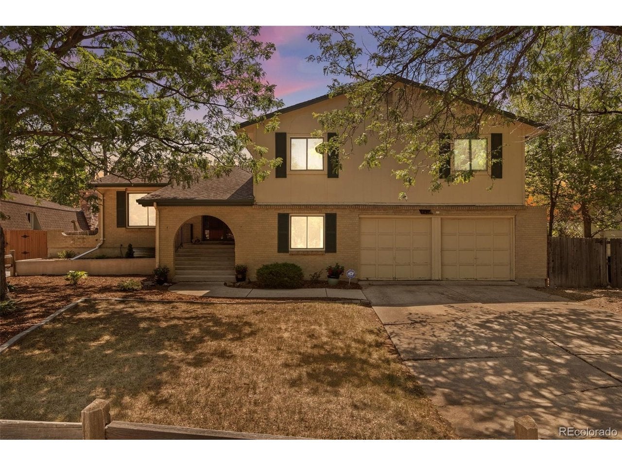 8412 Newland Dr, Arvada, CO 80003