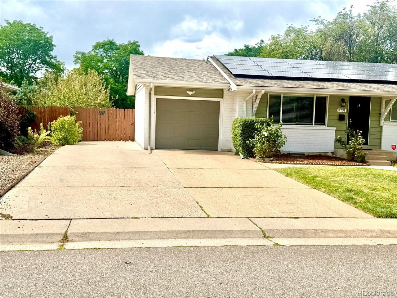 3731 S Uinta St, Denver, CO 80237 photo