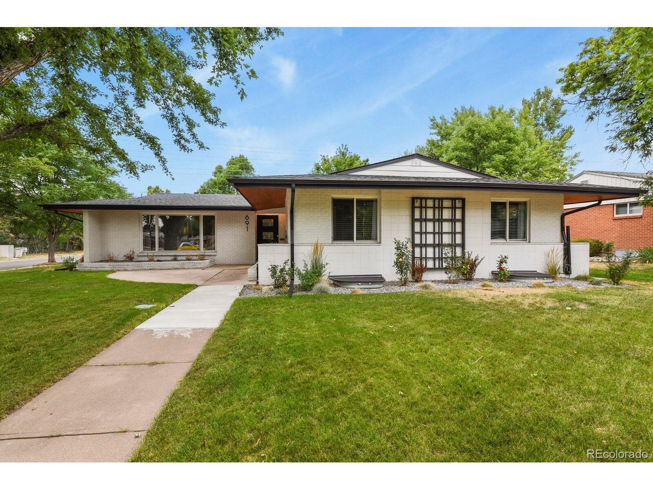 691 S Holly St, Denver, CO 80246 photo
