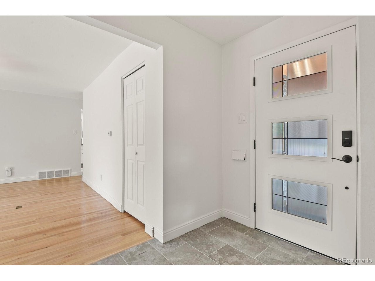 691 S Holly St, Denver, CO 80246 photo